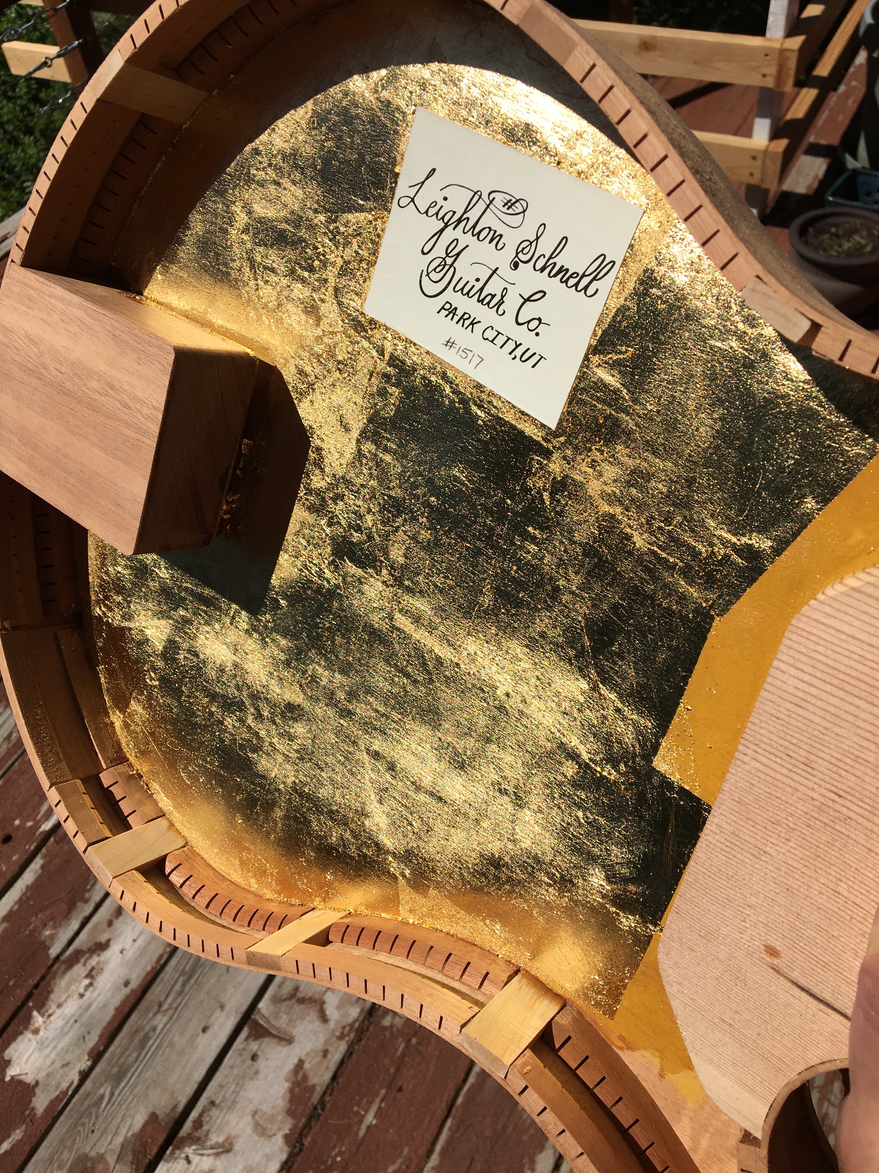 Handcrafted hollowbody archtop guitar - Schnell Guitars portfolio