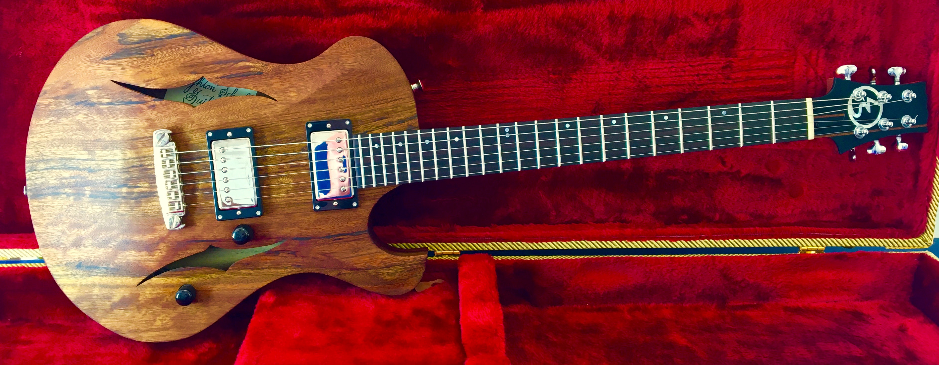 Handcrafted hollowbody archtop guitar - Schnell Guitars portfolio